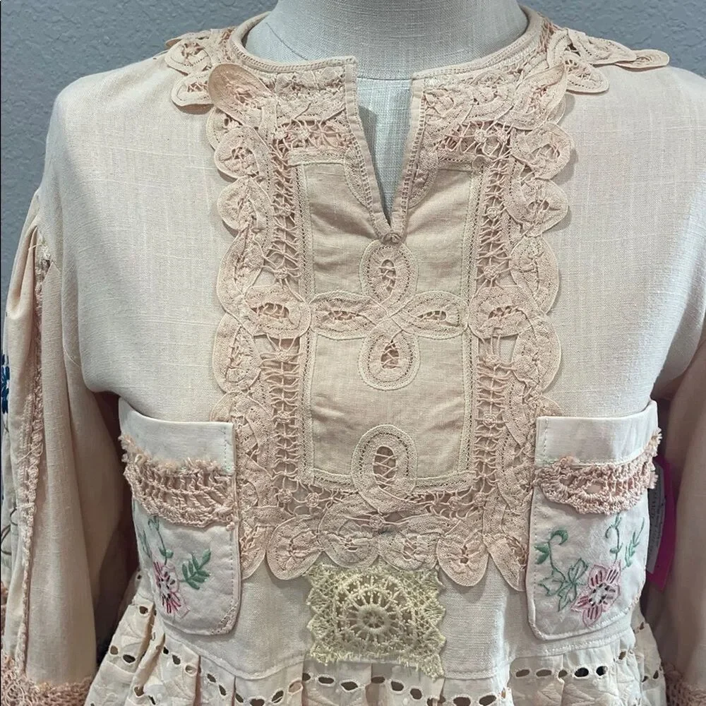 Upcycled tan boho peplum top peplum made from vintage linens & lace, size M - Picture 9 of 9